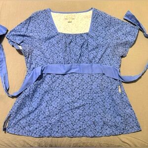 Size large Koi scrub top